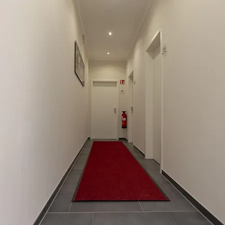 Mey Hotel 2*